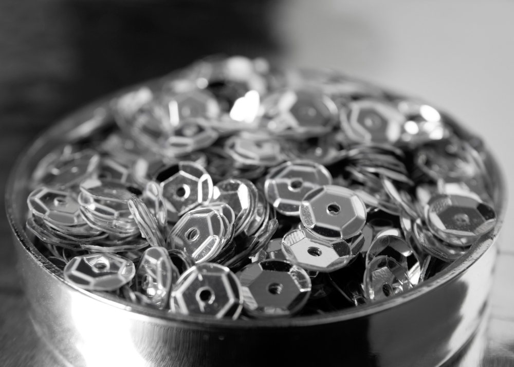 Galanteria metalowa na zamówienie – od pomysłu do gotowego elementu